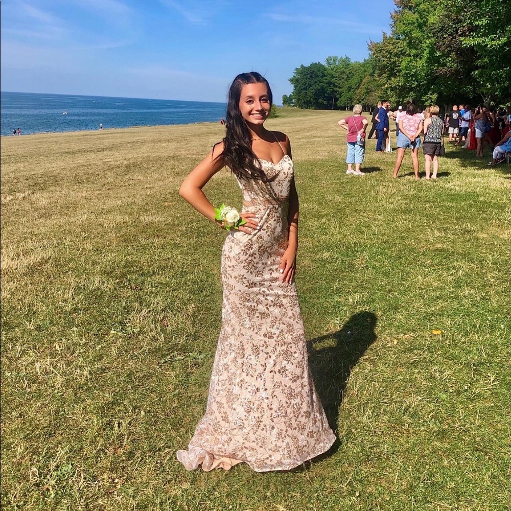 PROM DRESS